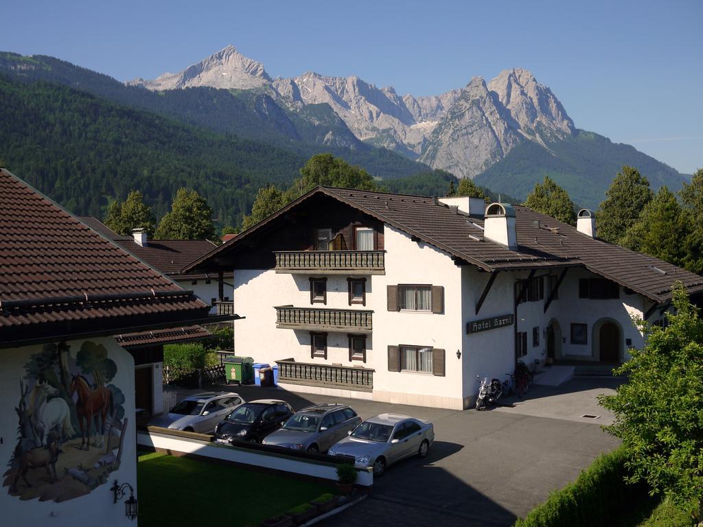Hotel Garni Brunnthaler Garmisch-Partenkirchen Exterior foto